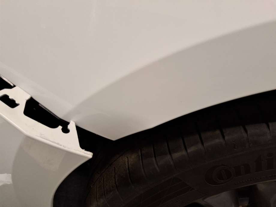 Skjerm venstre foran til Ford Focus 2018-->> (Type IV)  (FORD|)