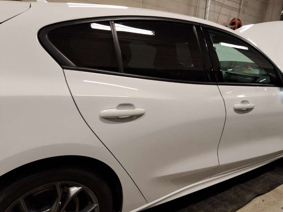 Dør høyre bak til Ford Focus, 2018-->> (Type IV)  (FORD|)