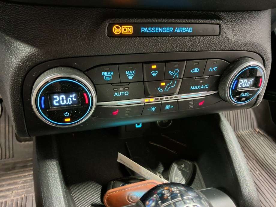 Varmeapparat betjening til Ford Focus, 2018-->> (Type IV)  (FORD|)