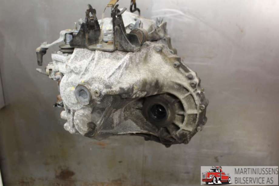 Girkasse manuell 6-trinn til Toyota Avensis 2009-2015 (Type III, Fase 1)  (TOYOTA|3030020A30|)