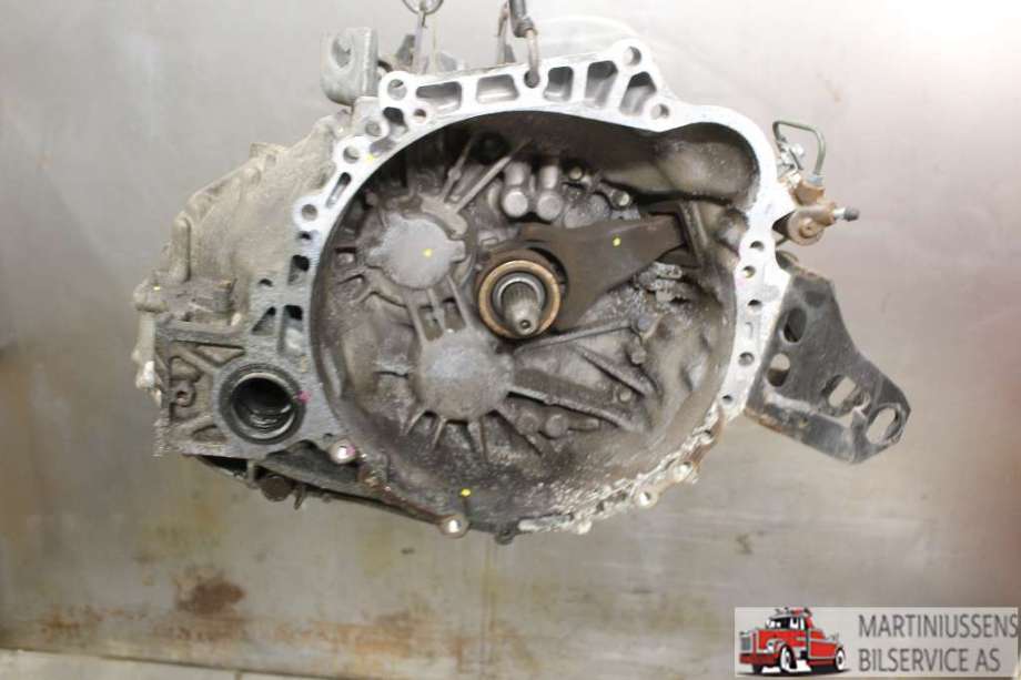 Girkasse manuell 6-trinn til Toyota Avensis 2009-2015 (Type III, Fase 1)  (TOYOTA|3030020A30|)