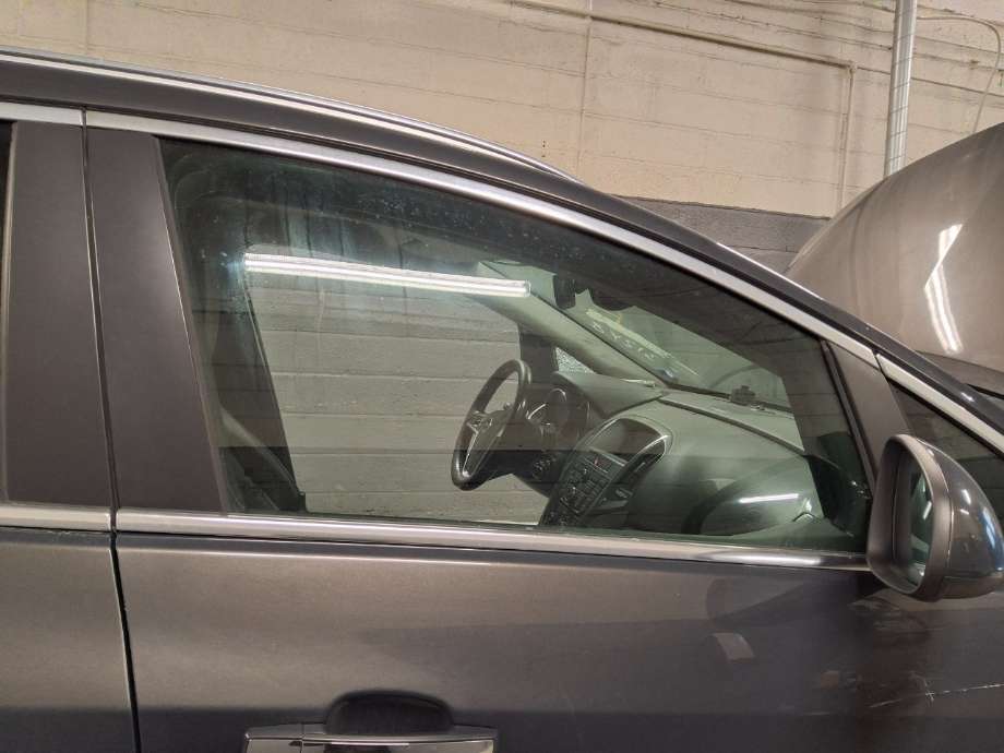 Siderute høyre foran til Opel Astra J, 2010-2015  (OPEL|)