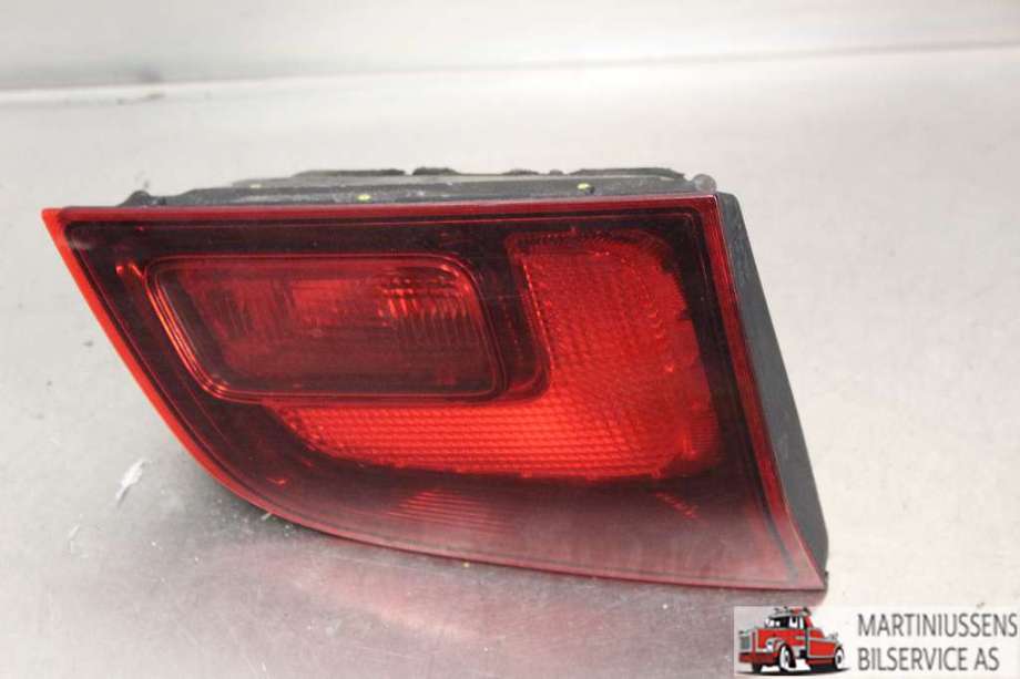 Baklykt venstre indre til Opel Astra J 2010-2015  (OPEL||13282246)