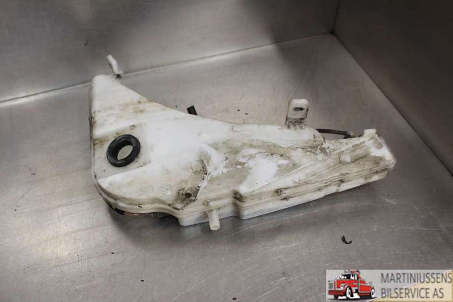 Spylertank til Audi A6, 2011-2014 (Type IV, Fase 1) (C7) (C7) (AUDI|4G8 955 453 D)