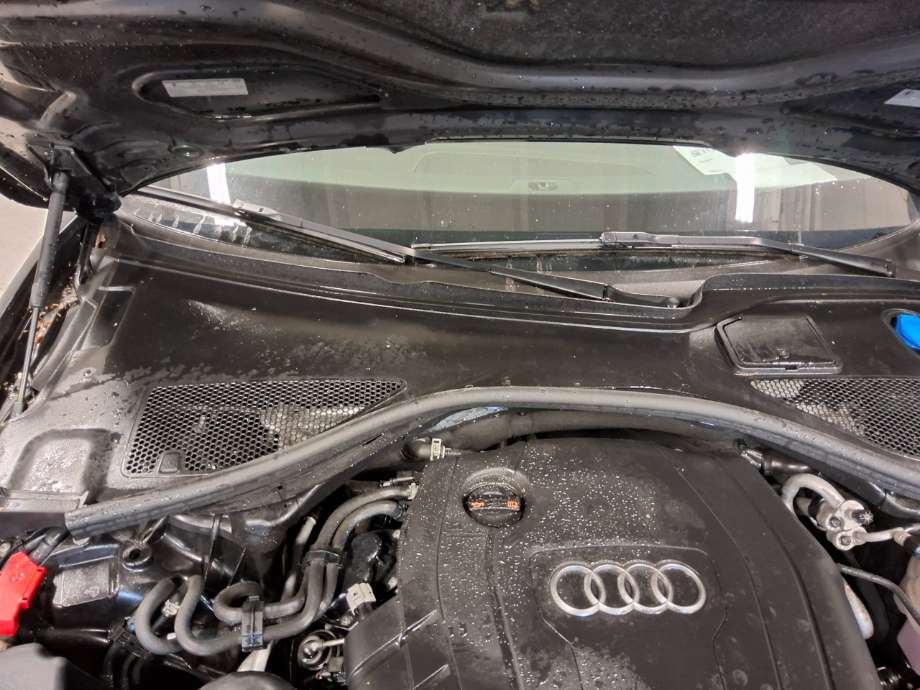 Viskerarmer frontrute til Audi A6, 2011-2014 (Type IV, Fase 1) (C7) (C7) (AUDI|)