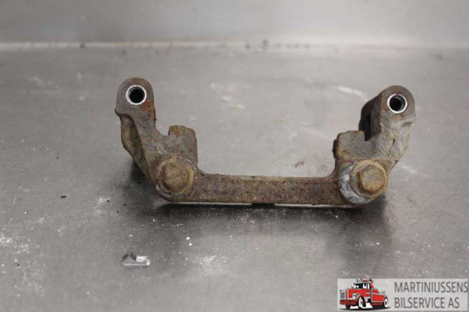 Bremsecaliper brakett til Ford Focus 2011-2014 (Type III, Fase 1)  (FORD|)