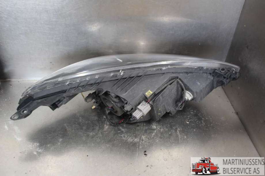 Frontlykt venstre halogen til Mazda 2 2011-2014 (Type II, Fase 2) (MAZDA||DR61 51 040)