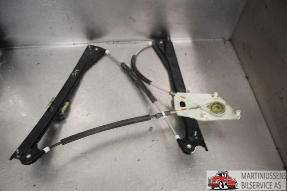 Ruteheis til VW Polo 2009-2014 (Type V, Fase 1)  (VOLKSWAGEN||6R4 337 462 D)