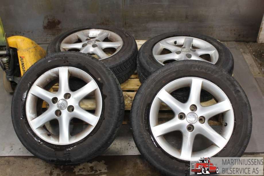 Felgsett aluminium til Toyota Corolla, 2002-2007  (TOYOTA|4X100)