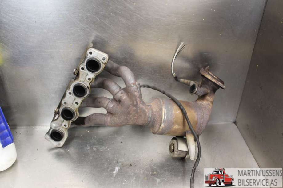Manifold eksos til BMW 1-Serie 2004-2011 (E81/E82/E87/E88) (E81/E82/E87/E88) (BMW||18 40 7 581 067)