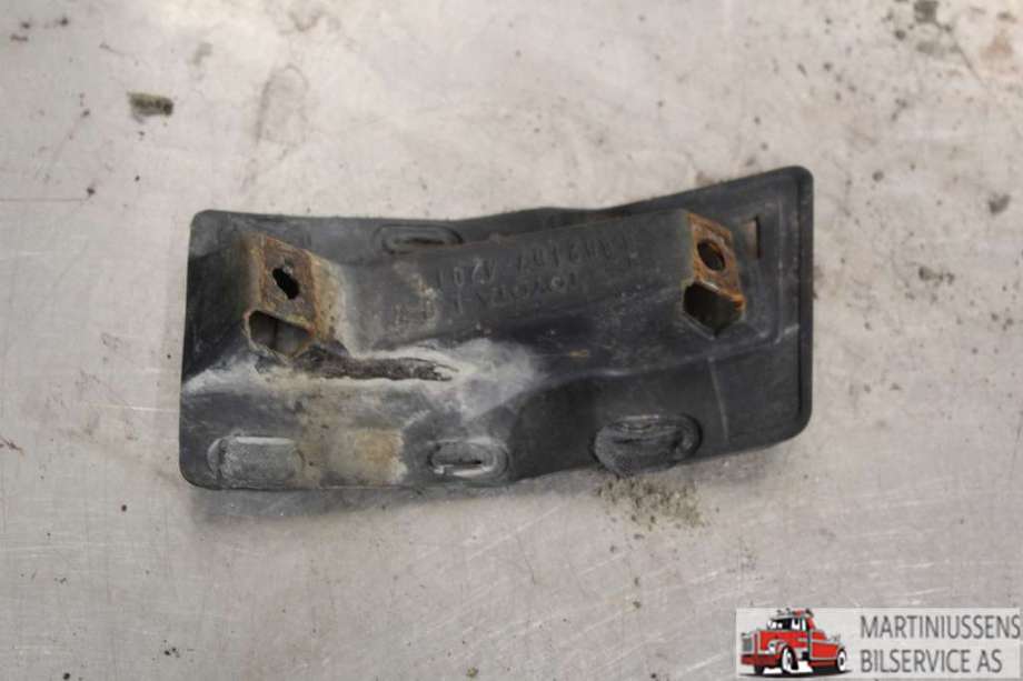 Støtfanger bak til Toyota RAV4 2009-2013 (Type III, Fase 2)  (TOYOTA|)