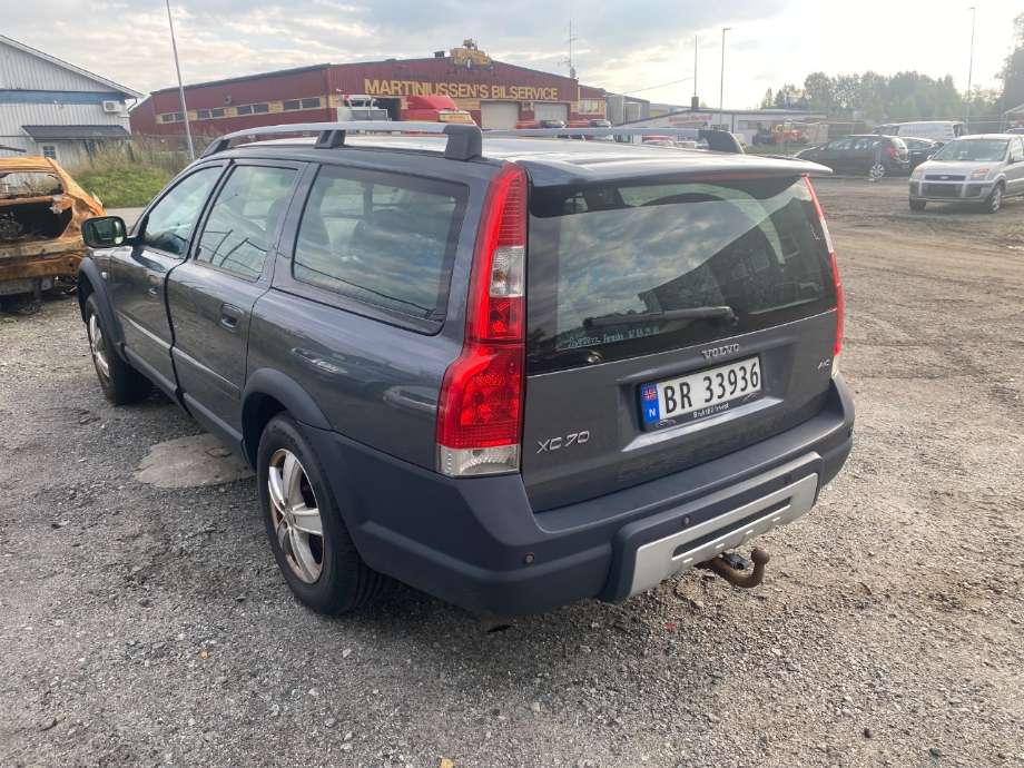 Støtfanger bak til Volvo XC70 2005-2007 (Type I, Fase 2)  (VOLVO*|)