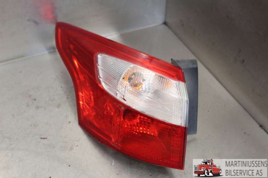 Baklykt venstre til Ford Focus, 2011-2014 (Type III, Fase 1) (FORD|)