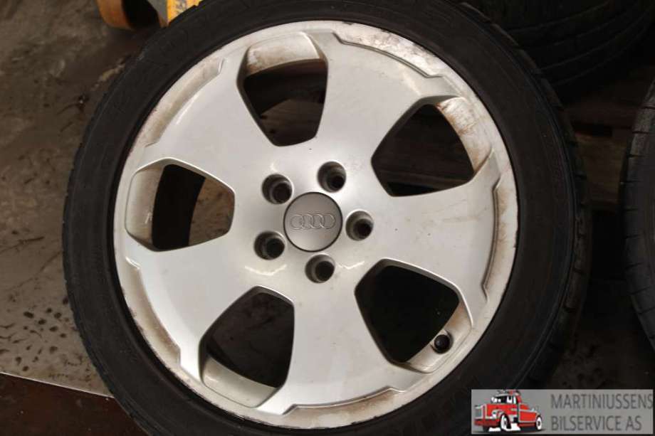Felgsett aluminium til Audi A4 2001-2004 (Type II) (B6) (B6) (AUDI|5X112|5X17 ET 56;7|)
