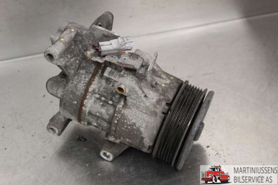 Aircondition kompressor til Toyota Yaris, 2009-2011 (Type II, Fase 2)  (TOYOTA|883100D330)