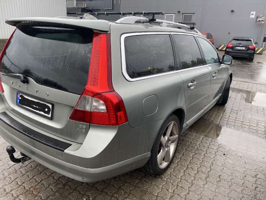 Støtfanger bak til Volvo V70, 2007-2013 (Type III, Fase 1)  (VOLVO|)