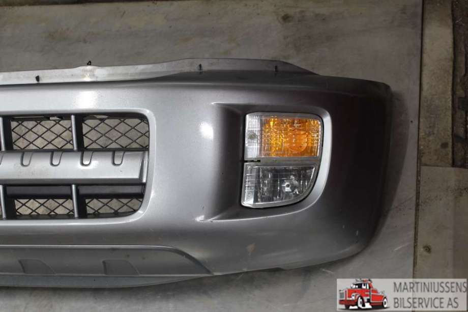 Støtfanger foran til Toyota RAV4 2000-2006 (Type II)  (TOYOTA|)