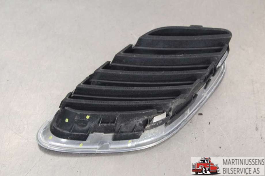 Grill høyre til Saab 9-3 2003-2007 (Type II, Fase 1)  (SAAB|)