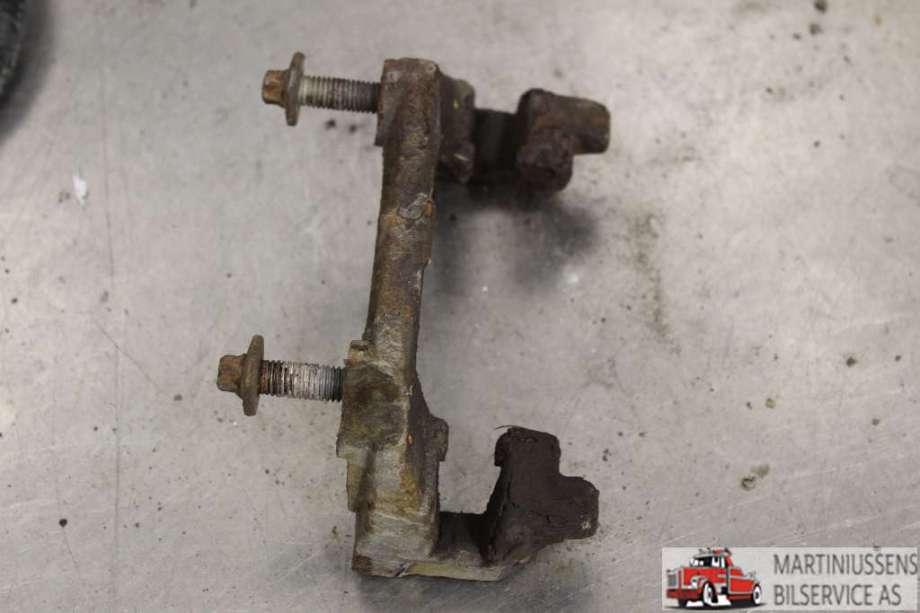 Bremsecaliper brakett til Ford Kuga 2013-2019 (FORD|)