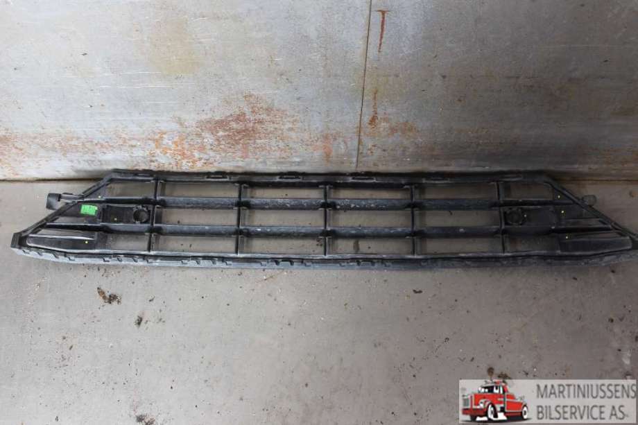 Grill midt til Volvo XC60 2017-->> (Type II)  (VOLVO||31425175)