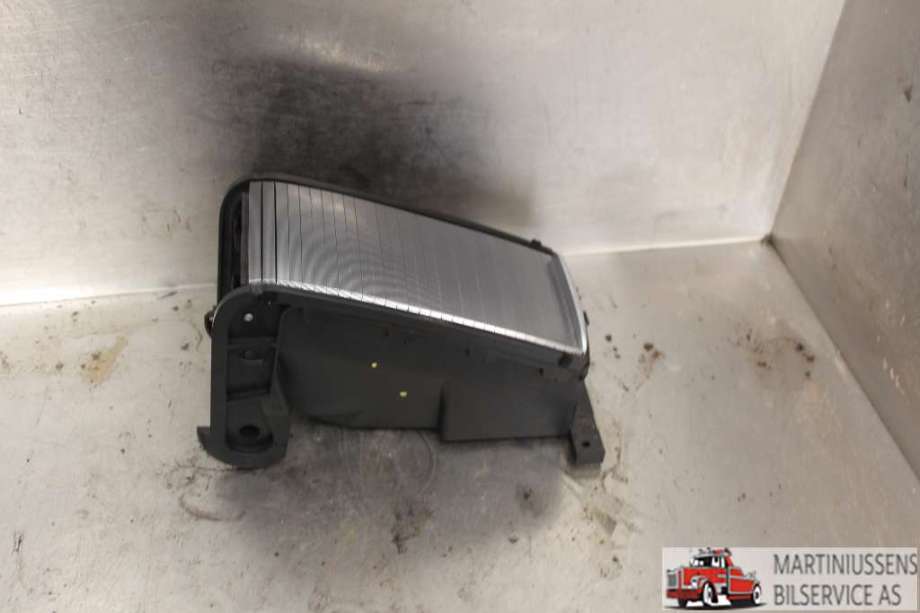 Dashbord koppholder til Volvo V70 2005-2007 (Type II, Fase 2)  (VOLVO||30643625)