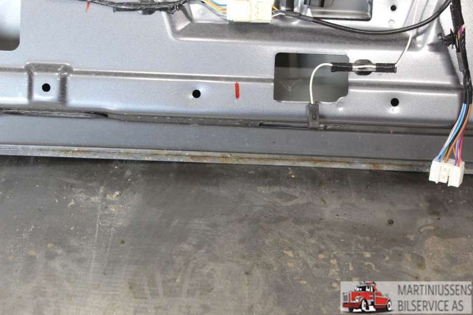 Bakluke til Mitsubishi Outlander 2010-2012 (Type II, Fase 2)  (MITSUBISHI|)