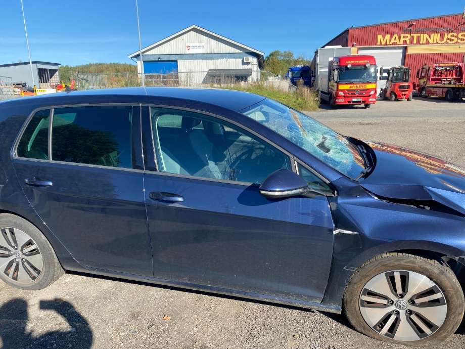 Dør høyre bak til VW e-Golf 2014-2017 (Fase 1)  (VOLKSWAGEN|)