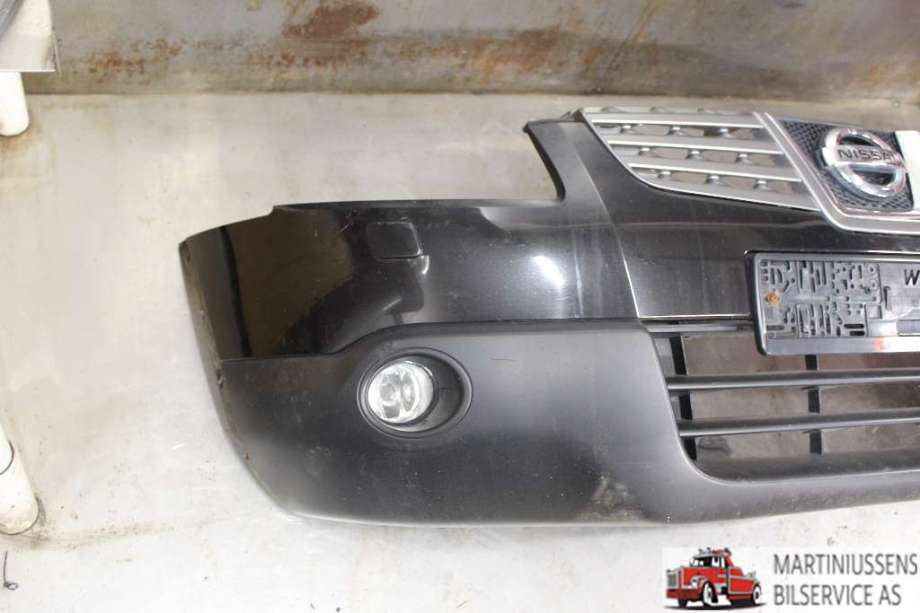 Støtfanger foran til Nissan Qashqai 2007-2010 (Type I, Fase 1)  (NISSAN|)