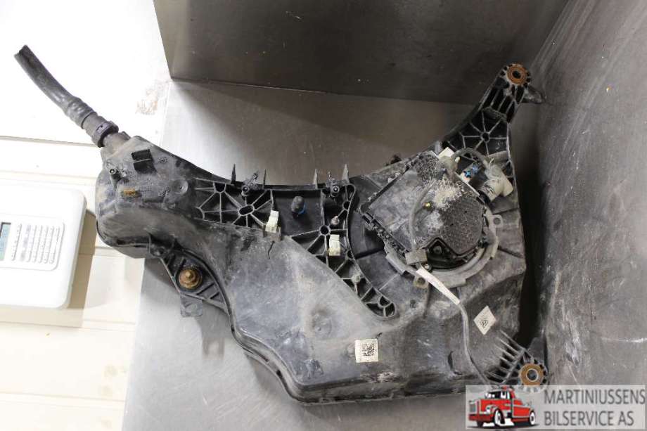 AdBlue tank til Renault Kangoo, 2008-2021 (Type II)  (RENAULT|)