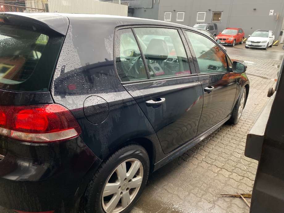 Dør venstre bak til VW Golf VI 2008-2012  (VOLKSWAGEN|)