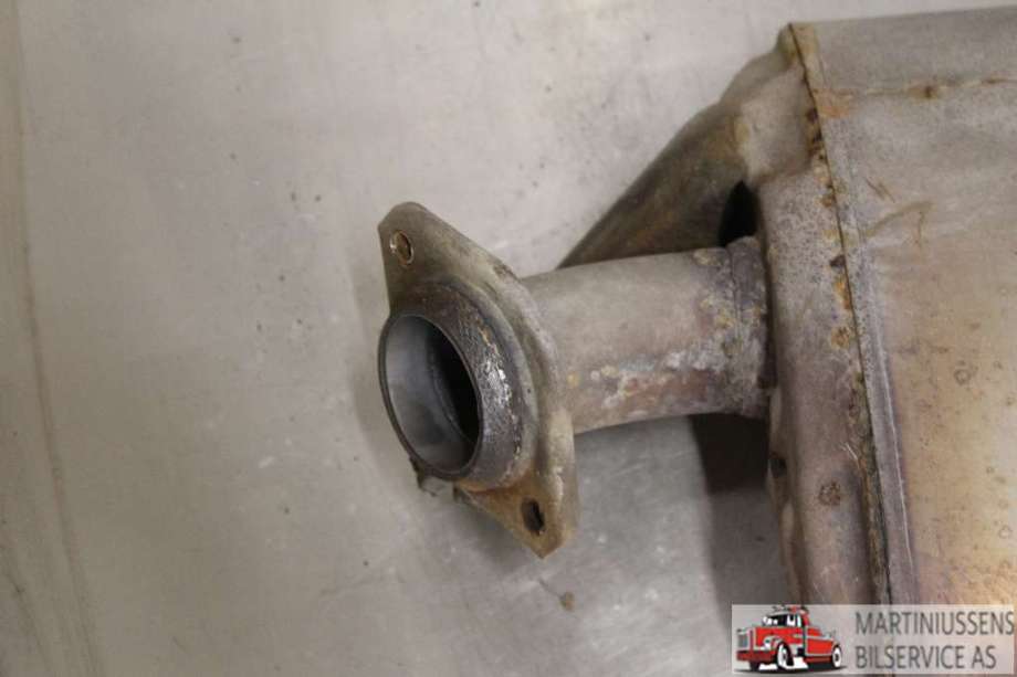 Eksos midtre til Toyota RAV4 2013-2015 (Type IV, Fase 1)  (TOYOTA|)