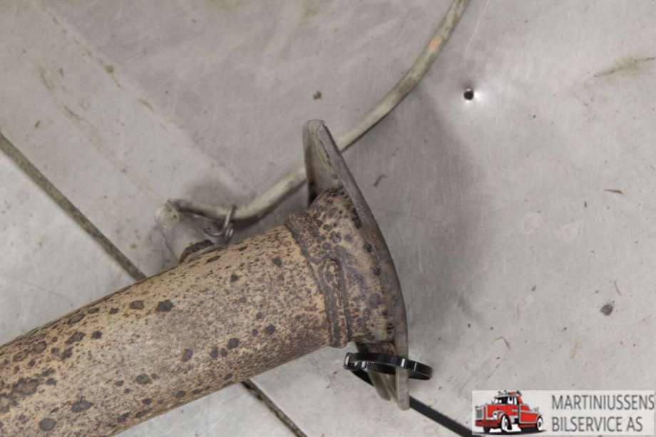 Eksos midtre til Toyota RAV4 2013-2015 (Type IV, Fase 1)  (TOYOTA|)