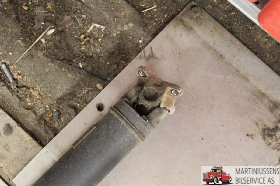 Mellomaksel til Toyota RAV4 2013-2015 (Type IV, Fase 1) (TOYOTA|)