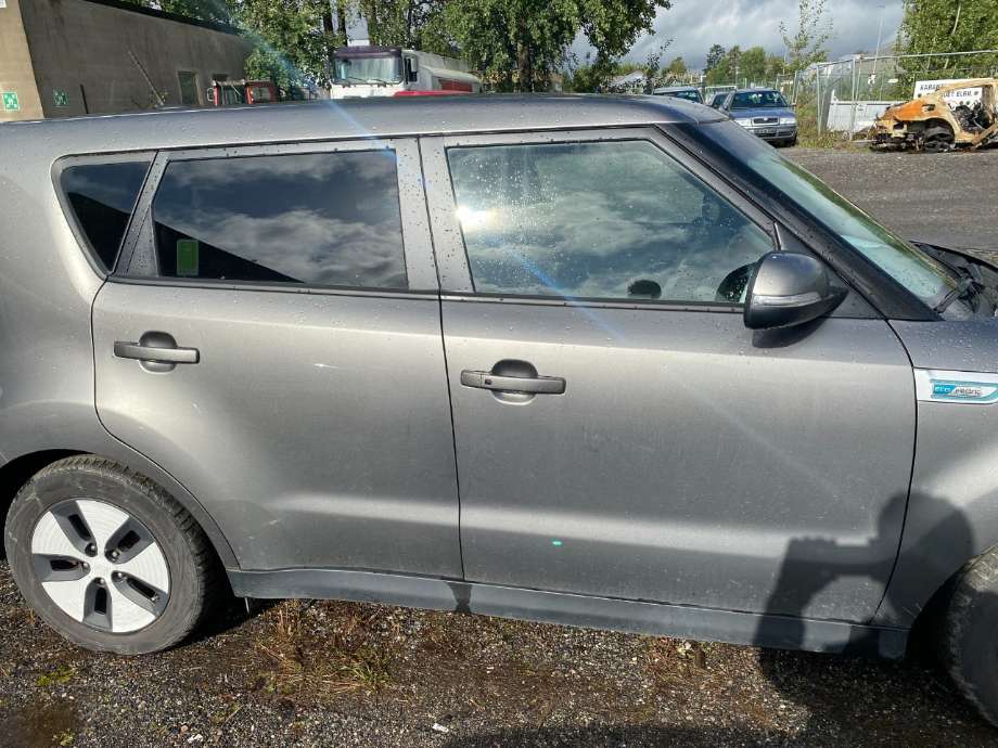 Dør høyre bak til Kia Soul, 2014-2019 (Type II)  (KIA|)