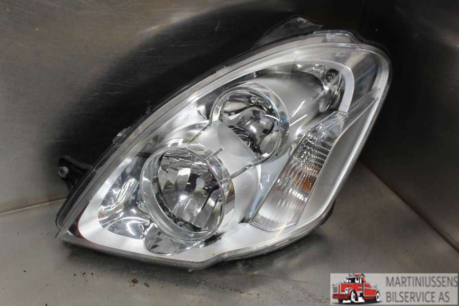 Frontlykt venstre halogen til Iveco Daily 2011-2014 (Type V)  (3310||46930748)