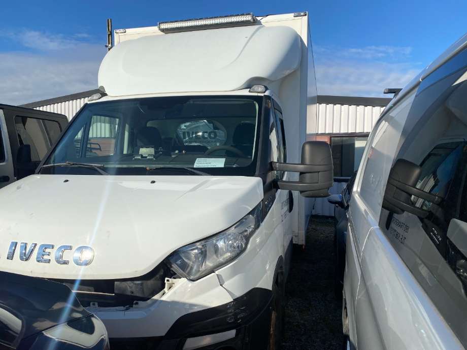 Viskerarmer frontrute til Iveco Daily, 2014-->> (Type VI)  (IVECO|)