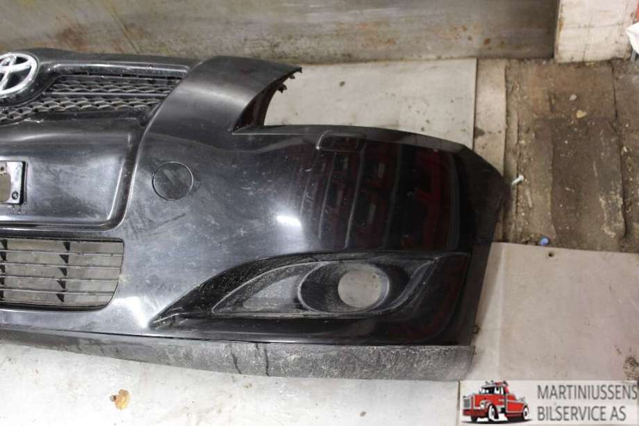 Støtfanger foran til Toyota Auris 2007-2010 (Type I, Fase 1)  (TOYOTA|)
