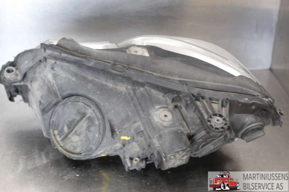 Frontlykt høyre halogen til Mercedes E-Klasse 2009-2013 (Fase 1) (W212) (W212) (MERCEDES|A2128201839KZ|)