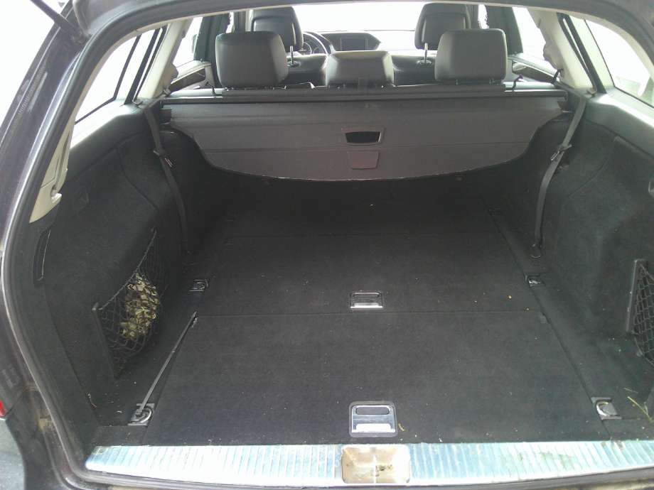 Bagasjerom rollon til Mercedes E-Klasse, 2009-2013 (Fase 1) (W212) (W212) (MERCEDES|)