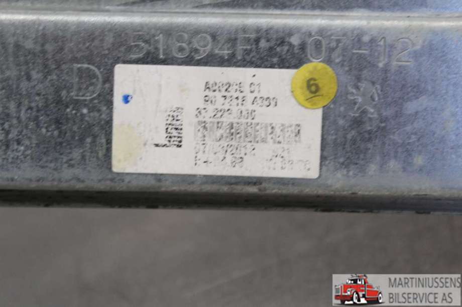 Ruteheis til Peugeot 208 2012-2019 (Type I)  (PEUGEOT|)