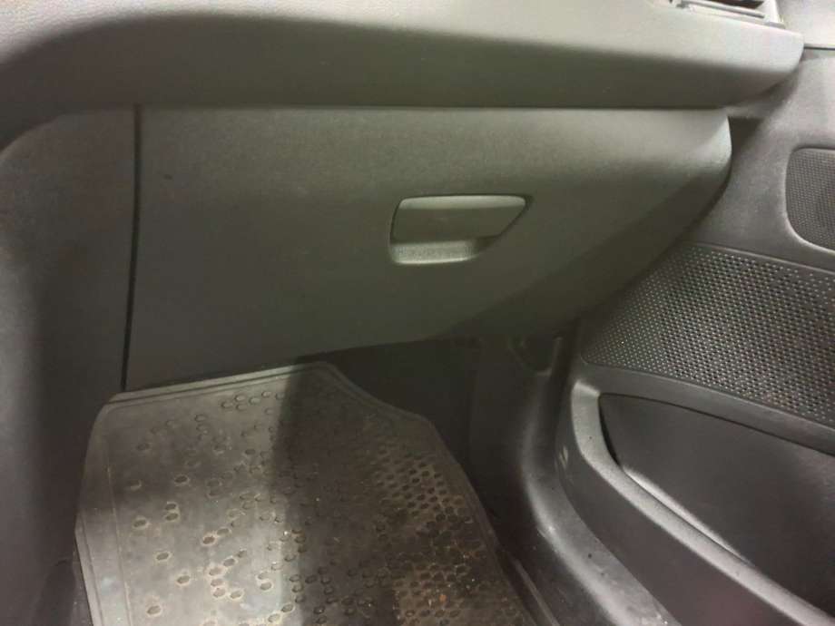Hanskerom til Peugeot 208, 2012-2019 (Type I)  (PEUGEOT|)