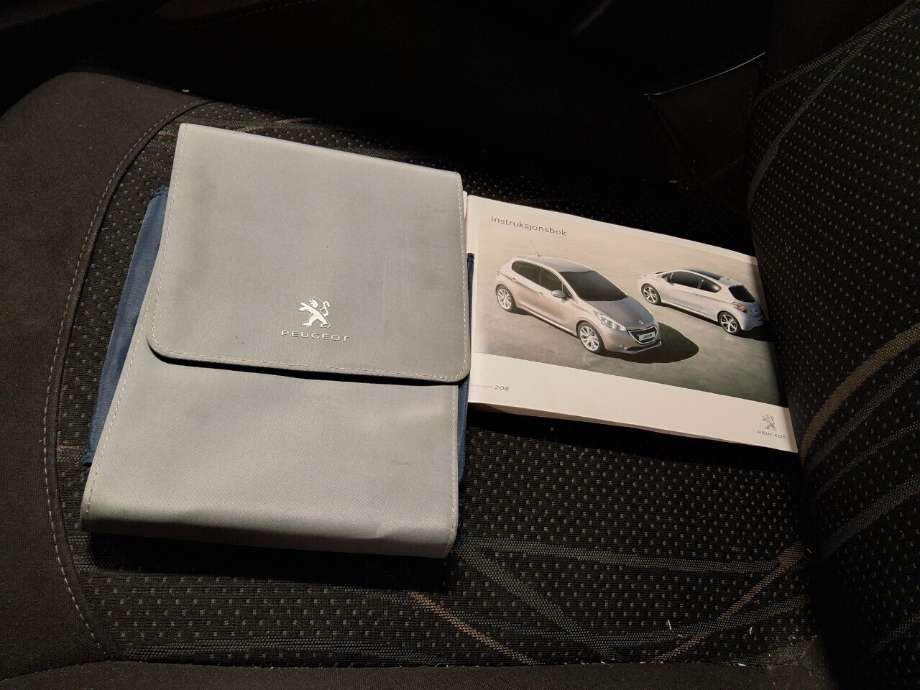 Instruksjonsbok til Peugeot 208, 2012-2019 (Type I)  (PEUGEOT|)