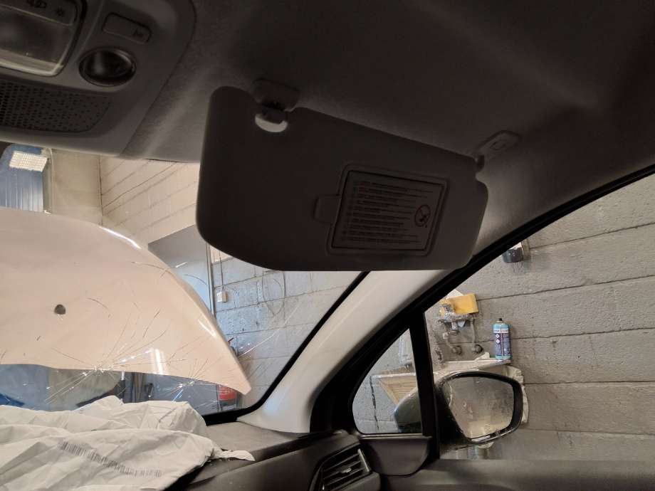 Solskjerm til Peugeot 208, 2012-2019 (Type I)  (PEUGEOT|)