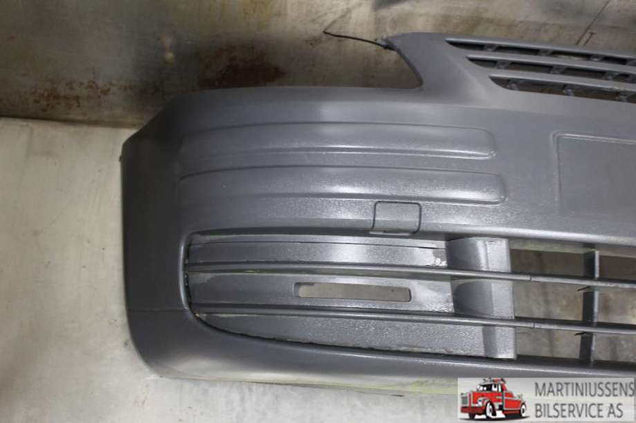 Støtfanger foran til VW Caddy 2004-2010 (Type III, Fase 1)  (VOLKSWAGEN|)