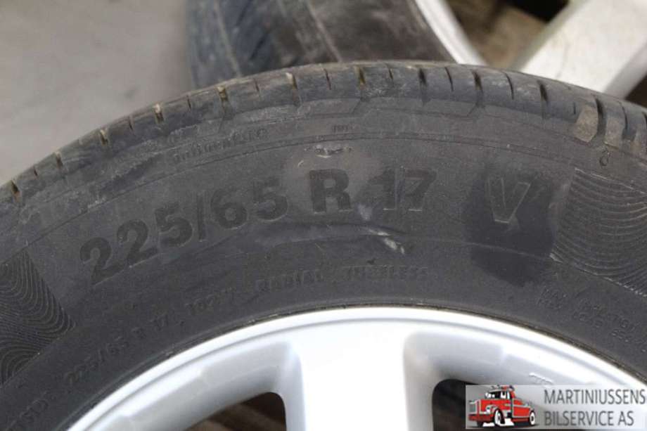 Hjulsett aluminium sommer til Honda CR-V 2007-2012 (Type III) (HONDA|3;5X114|225/65R17 ET 50|4STK CONTNENTAL)