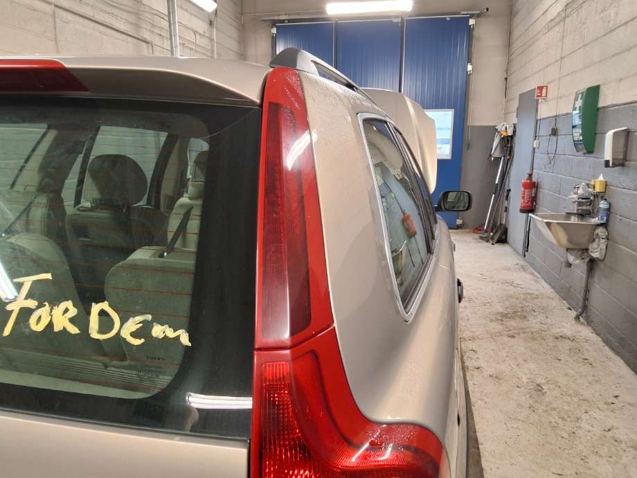 Baklykt høyre til Volvo XC90, 2002-2006 (Type I, Fase 1)  (VOLVO|)