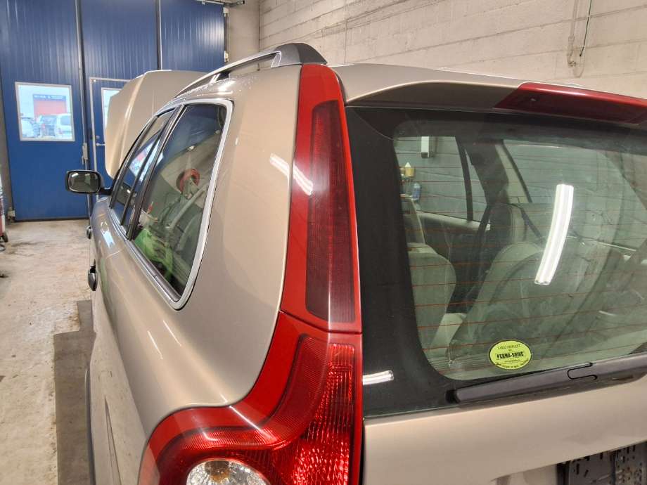 Baklykt venstre til Volvo XC90, 2002-2006 (Type I, Fase 1)  (VOLVO|)