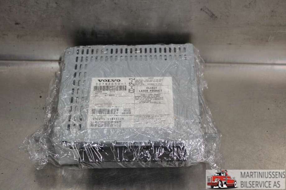 Bilstereo til Volvo XC90, 2002-2006 (Type I, Fase 1)  (VOLVO|)