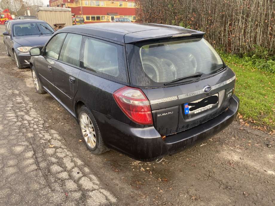 Støtfanger bak til Subaru Legacy 2007-2009 (Type IV, Fase 2)  (SUBARU|)
