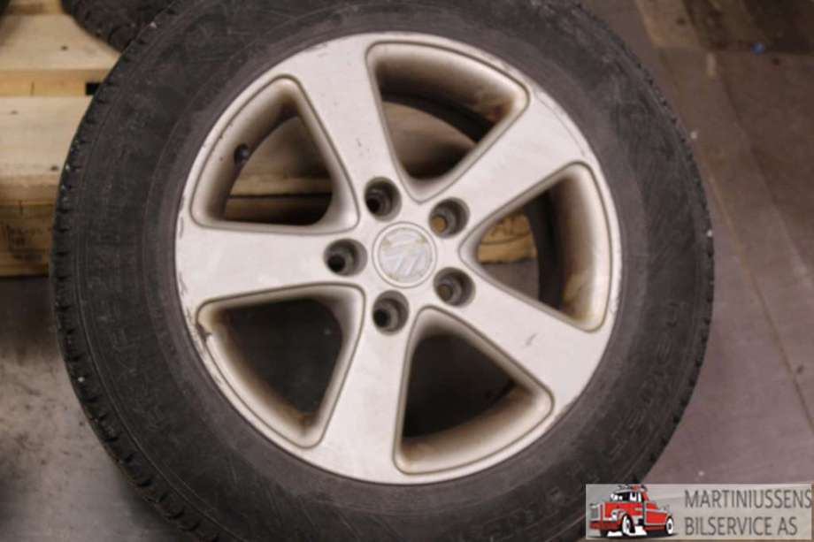 Felgsett aluminium til VW Golf V, Combi 2003-2008  (VOLKSWAGEN||7X15)
